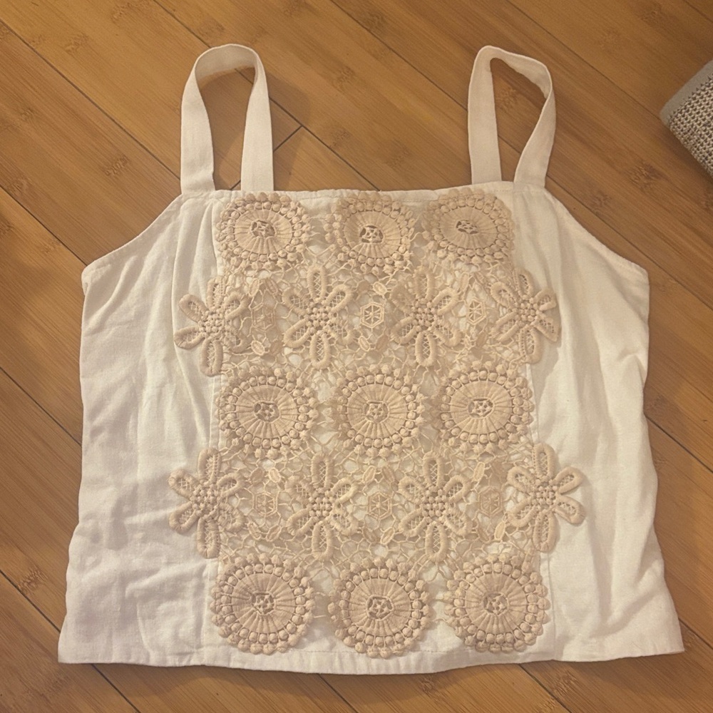 CeCe Cream Floral Lace Camisole